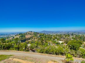 4742 Mount Helix Drive, La Mesa CA 91941