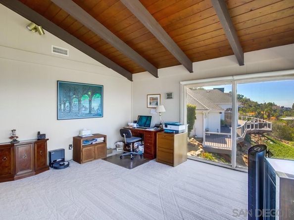 4742 Mount Helix Drive, La Mesa CA 91941