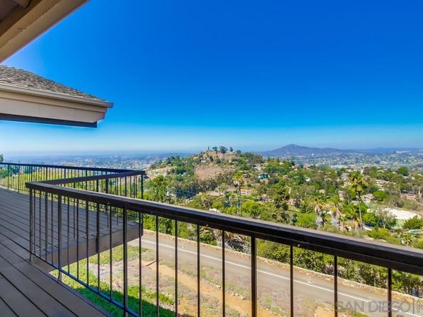 4742 Mount Helix Drive, La Mesa CA 91941