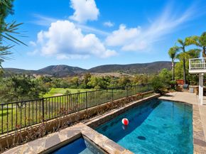 320 Crownview Ct, San Marcos CA 92069