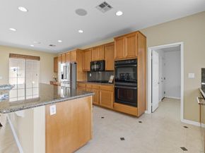 320 Crownview Ct, San Marcos CA 92069