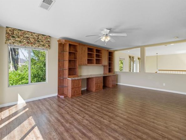 320 Crownview Ct, San Marcos CA 92069
