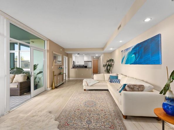 850 Beech St 701, San Diego CA 92101