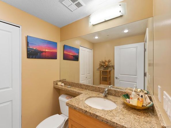 850 Beech St 701, San Diego CA 92101