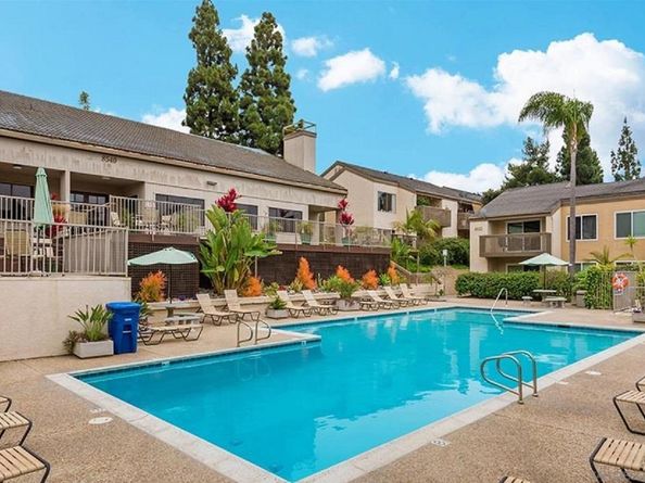 8561 Villa La Jolla Dr K, La Jolla CA 92037