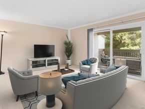 8561 Villa La Jolla Dr K, La Jolla CA 92037