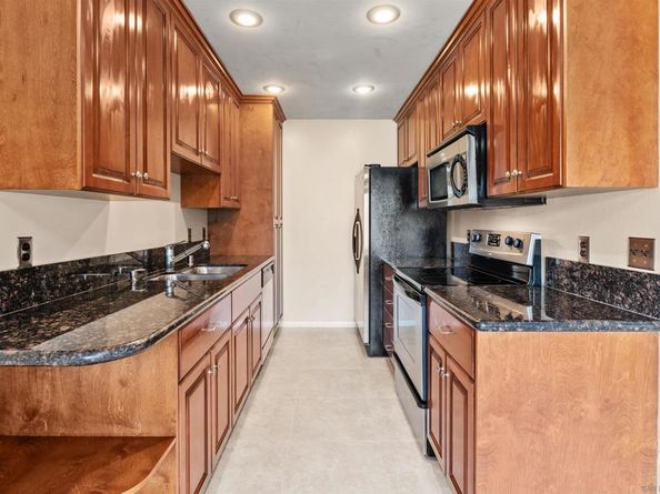 8561 Villa La Jolla Dr K, La Jolla CA 92037