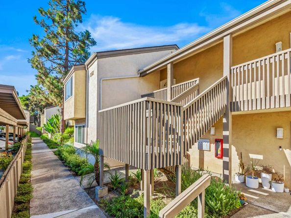 8561 Villa La Jolla Dr K, La Jolla CA 92037