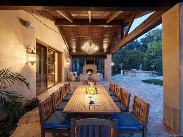 16409 Via de Santa Fe, Rancho Santa Fe CA 92067