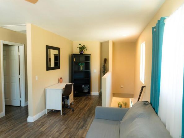 10179 Canyon Dr, Escondido CA 92026