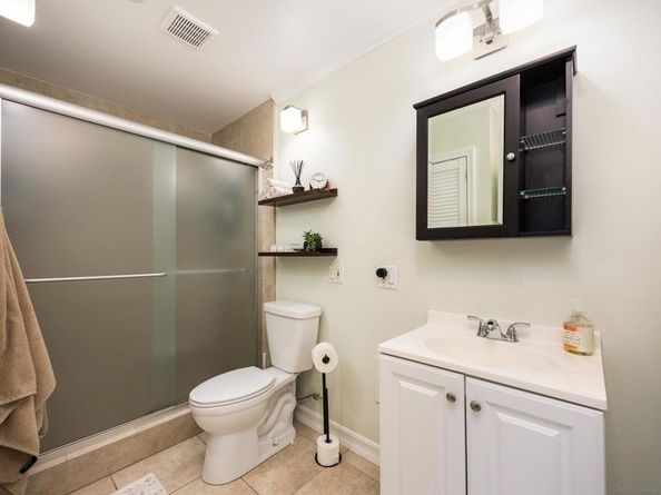 832 Kalpati Cir E, Carlsbad CA 92008