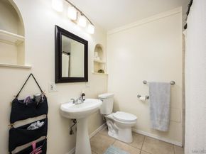 832 Kalpati Cir E, Carlsbad CA 92008