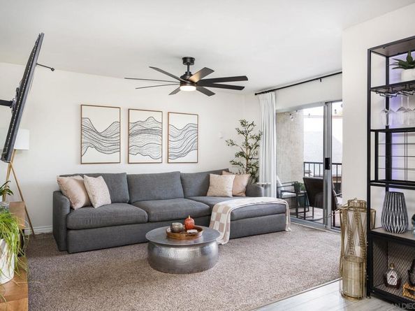 832 Kalpati Cir E, Carlsbad CA 92008