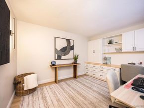 832 Kalpati Cir E, Carlsbad CA 92008