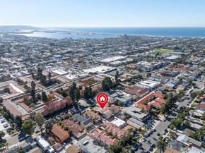 1818 Diamond St, San Diego CA 92109