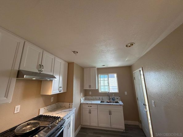 1721 29 Commercial St, San Diego CA 92113