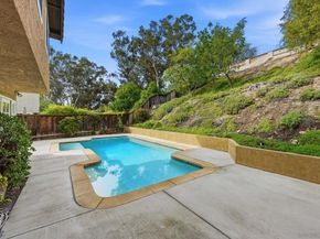 5562 Tortuga Ct, San Diego CA 92124