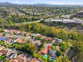 5562 Tortuga Ct, San Diego CA 92124