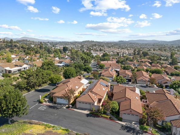 1709 Doral Gln, Escondido CA 92026