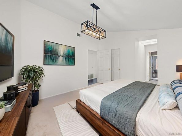 1709 Doral Gln, Escondido CA 92026