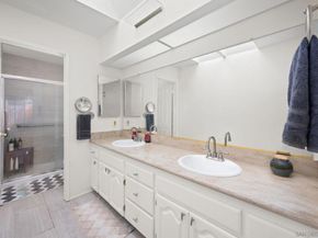 1709 Doral Gln, Escondido CA 92026