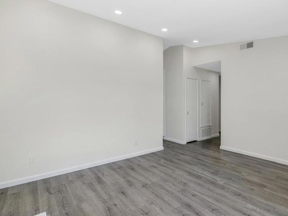 6296 Varney Dr, San Diego CA 92114