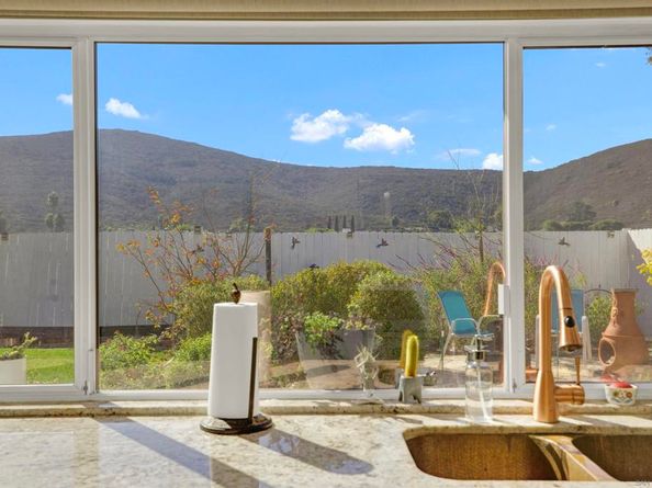 11048 Carlota St, San Diego CA 92129