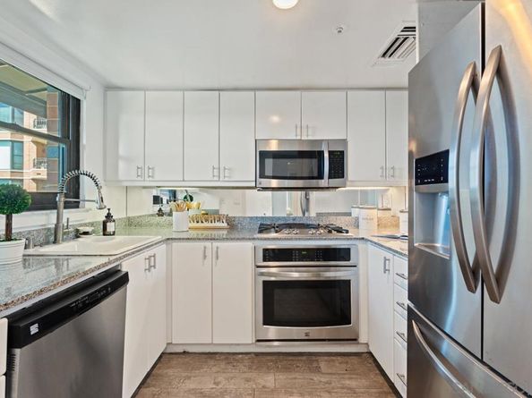 500 W Harbor Dr 624, San Diego CA 92101
