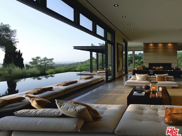 389 Upper Mesa Road, Santa Monica CA 90402