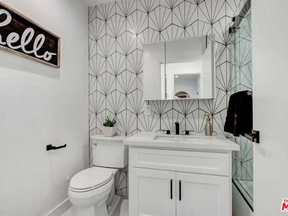 4130 Mclaughlin Avenue, Culver City CA 90066