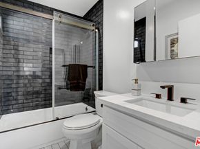 4130 Mclaughlin Avenue, Culver City CA 90066