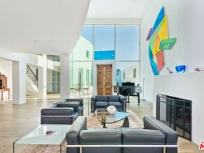 2224 Main Street, Santa Monica CA 90405