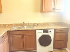 4048 Abourne Road C, Los Angeles CA 90008