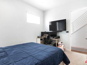 10919 1/2 Otsego Street, North Hollywood CA 91601