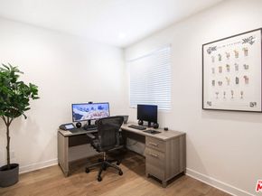 10919 1/2 Otsego Street, North Hollywood CA 91601