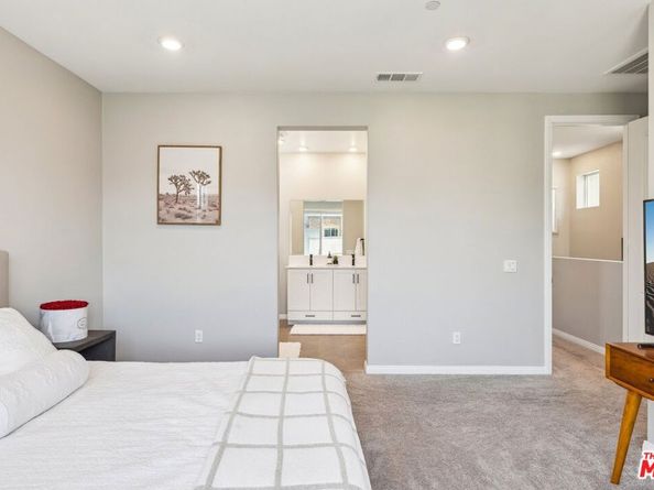 782 Daniel Freeman Circle, Inglewood CA 90301