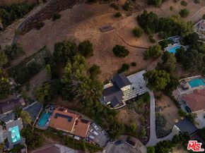 9425 Gierson Avenue, Chatsworth CA 91311
