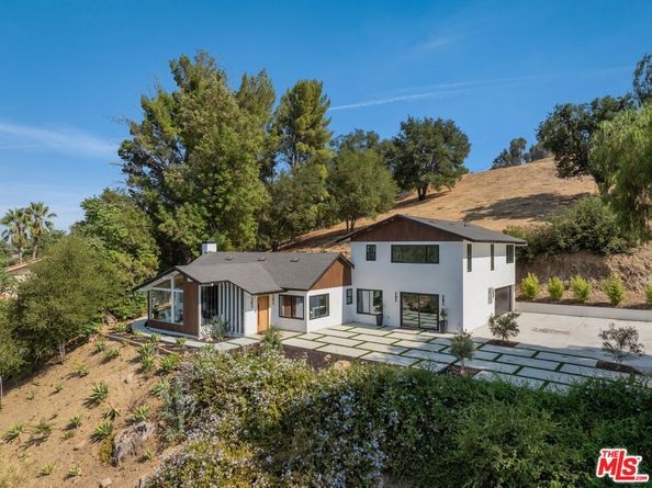 9425 Gierson Avenue, Chatsworth CA 91311