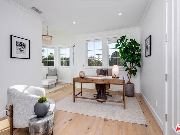 4402 Ledge Avenue, Toluca Lake CA 91602