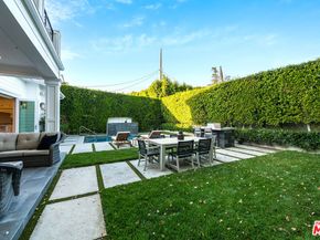 4402 Ledge Avenue, Toluca Lake CA 91602
