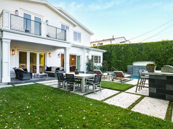 4402 Ledge Avenue, Toluca Lake CA 91602