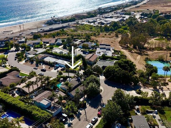 30630 Morning View Drive, Malibu CA 90265
