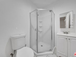 1286 W 39th Place, Los Angeles CA 90037