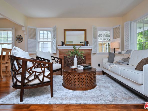 4226 Greenbush Avenue, Sherman Oaks CA 91423