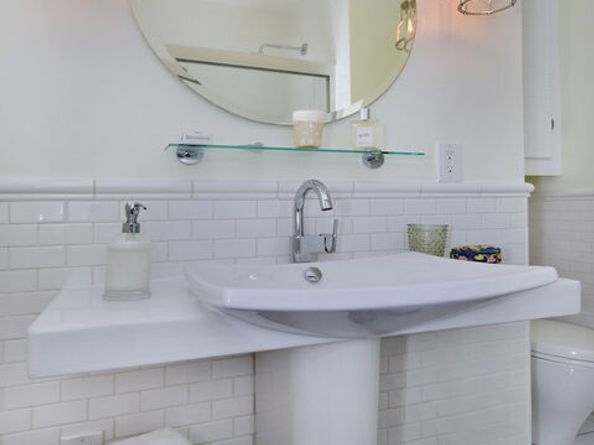 4226 Greenbush Avenue, Sherman Oaks CA 91423