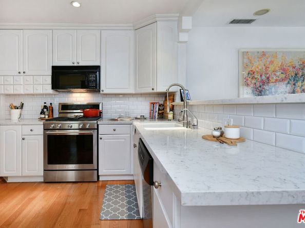 4226 Greenbush Avenue, Sherman Oaks CA 91423