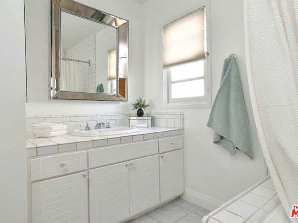 4226 Greenbush Avenue, Sherman Oaks CA 91423