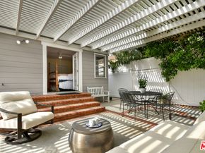 4226 Greenbush Avenue, Sherman Oaks CA 91423