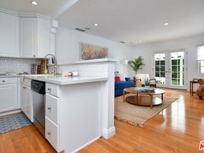 4226 Greenbush Avenue, Sherman Oaks CA 91423