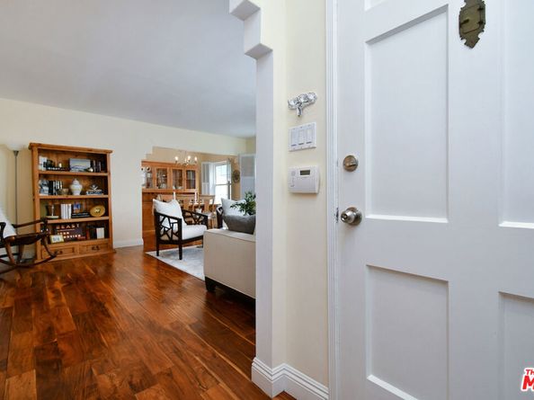 4226 Greenbush Avenue, Sherman Oaks CA 91423